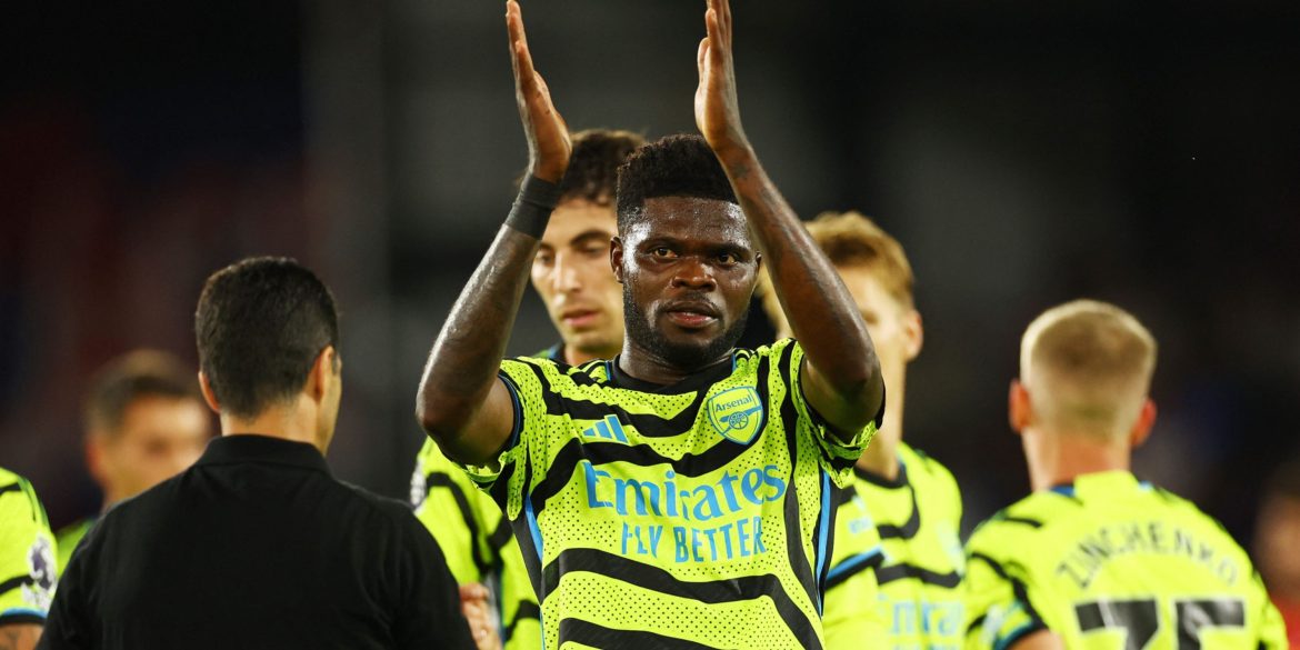 Arsenal can replace Partey by signing ace who Wenger dubbed a "fighter"